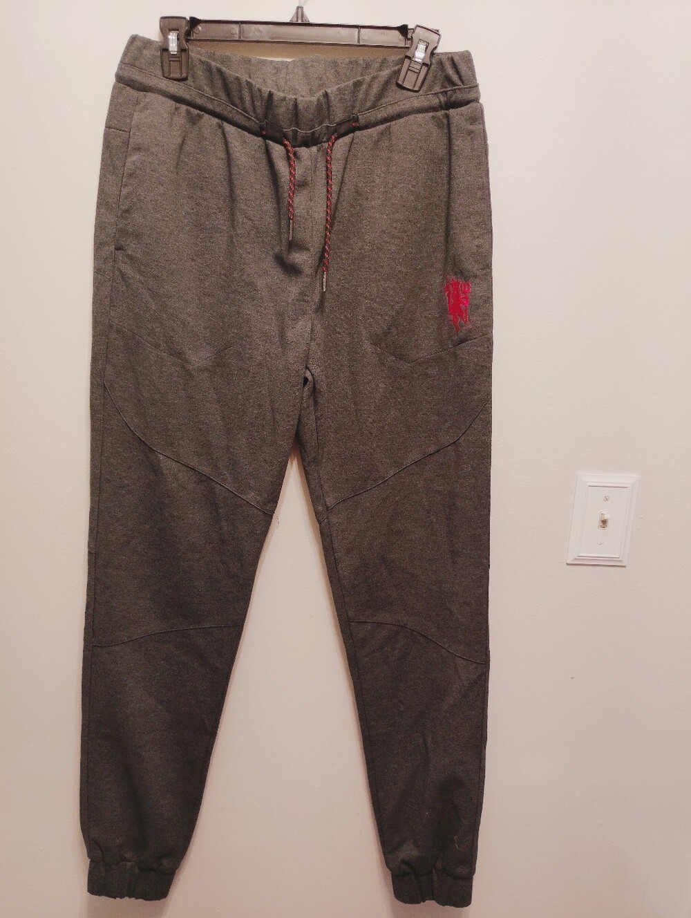 Official Manchester United Charcoal Joggers Sz L